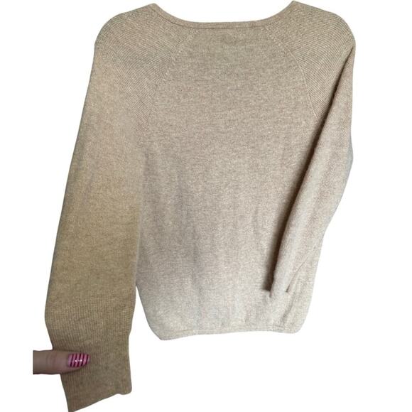 J McLaughlin Lochlann Cashmere Sweater V Neck Pullover Relaxed Fit Tan Size XS - Picture 7 of 12